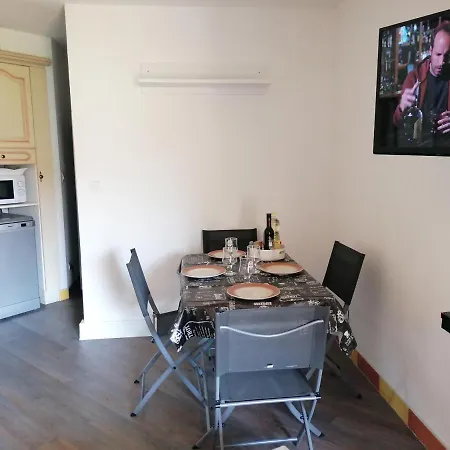 Appartement Au Lagon Bleu A Frejus, Garage, Tennis & Piscine 1200 M2 *